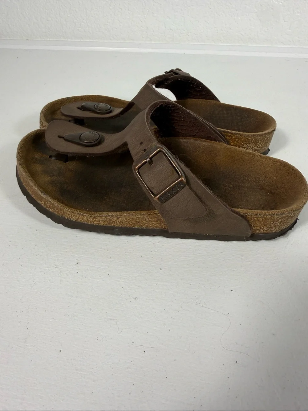 Birkenstock Kids Brown Toe-Post Sandals with Buckle